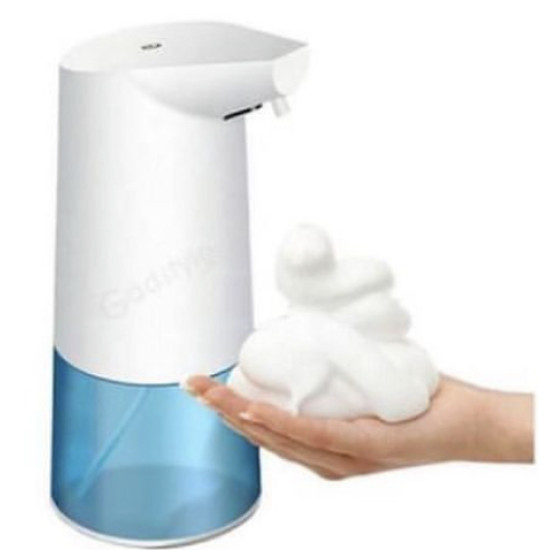 Automatic foaming hand wash